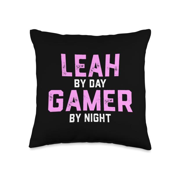 Leah Gamer Girl Halloween Costume for Gen Z Gaming Leah Throw Pillow