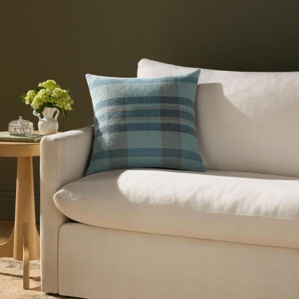 Loloi Chris Loves Julia Andi Collection PCJ0034 Blue/Multi 18'' x 18'' Cover w/Poly Pillow