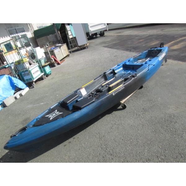 PERCEPTION フィッシングカヤック ペスカドールパイロット 12.0 使用2