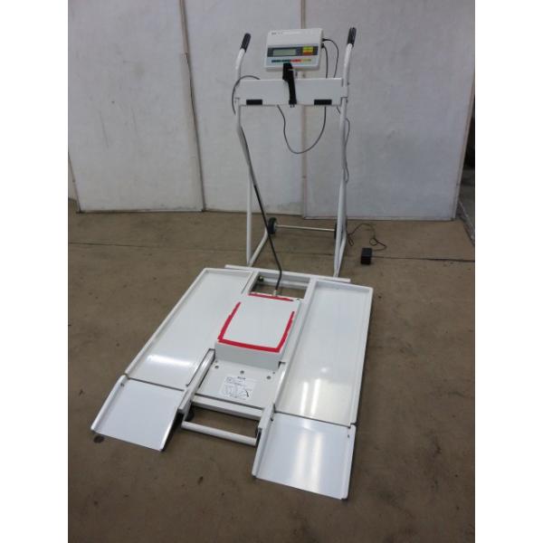 タニタ車椅子用体重計 PWC-620