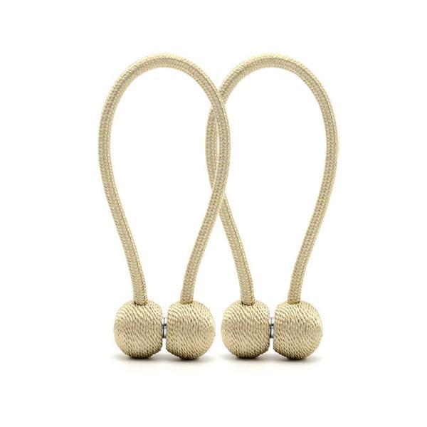 【商品説明】シンプルで高級感のあるカーテンタッセル。マグネット式なのでワンタッチで綺麗にまとまります。高い柔軟性でカーテンサイズに合わせてご使用が可能。【商品仕様】入り数　２個カラー　ライトベージュ