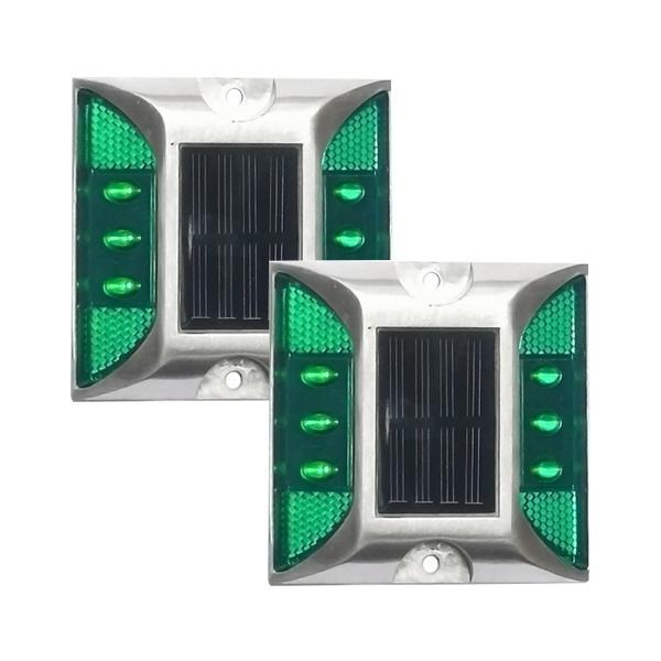 【商品説明】・ソーラー充電式のLEDライトです。・LEDライトと反射板で目立つようになっています。・固定する場合はネジまたは両面テープ、接着剤などを使用してください。・暗くなると自動で明かりがつくようになっています。【商品仕様】カラー グリ...