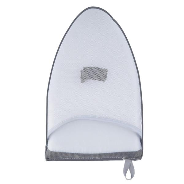 【商品説明】・スチーム対応のアイロンミトンで、衣類をハンガーにかけたまま簡単にシワ伸ばしが可能になります。・耐熱・断熱構造で、高温スチームから手をしっかり保護。安全に使用できます・手袋型のデザインで右手・左手どちらにも装着可能。利き手を問わ...