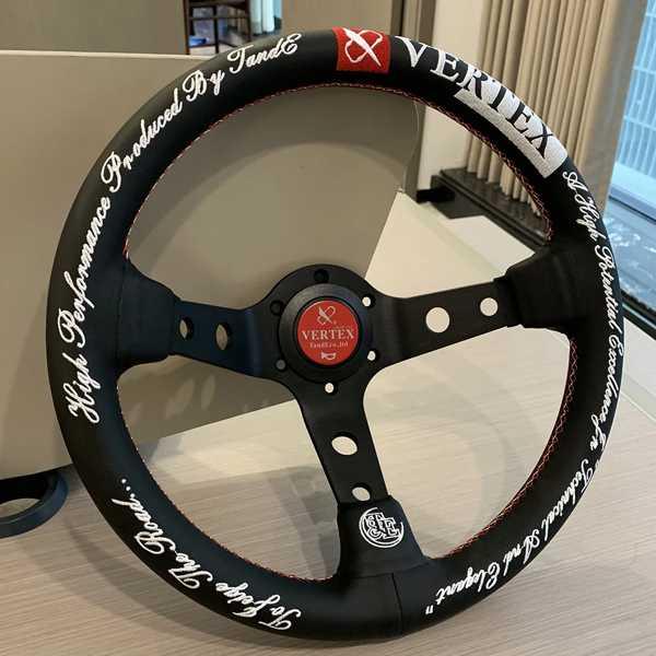 【正規品】VERTEX 330 mm ハンドル　定価49500円 正規品】VERTEX 330 mm ハンドル 定価49500円 ステアリング