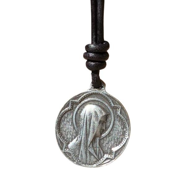 【並行輸入品】Men Italian Mary Medal Necklace - Religious Virgin Mary Jewelry Cat