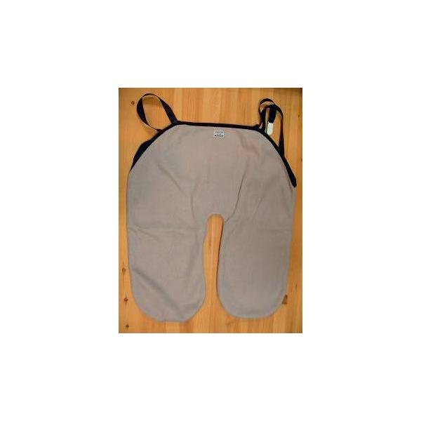 出産祝・ベビー子守帯の肩帯にクリップをとめて寒さから赤ちゃんをまもります。☆フード付　サイズ-65cm×75cm