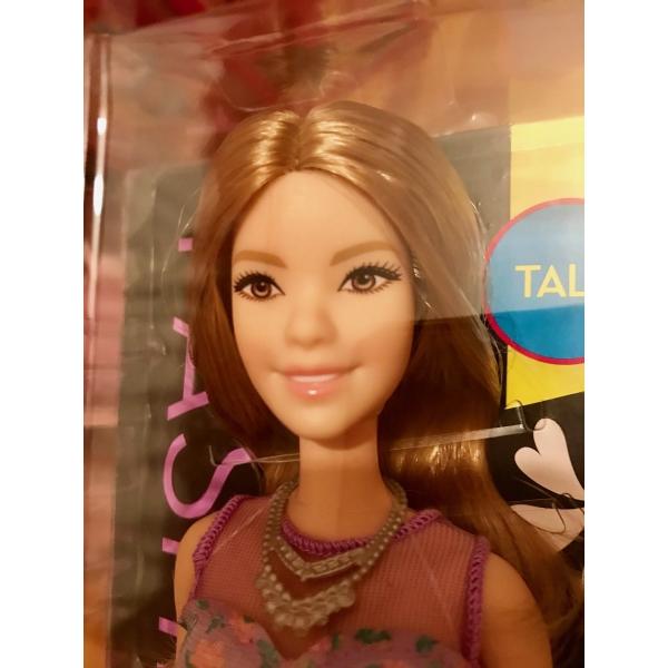 バービー人形Barbie Fashionistas 53 Lovely in Lilac Doll /【Buyee 