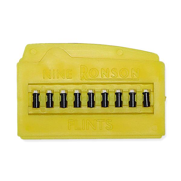 RONSON純正フリント９石入り■サイズ：1個当り（約）高さ4.5mm×直径2.2mm※入荷時期によりパッケージの仕様・デザイン等は異なります。ご了承くださいませ。