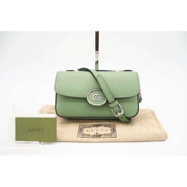 GUCCI（グッチ） ☆3日以内返品可☆ 極美品 ダブルG プチGG レザー 