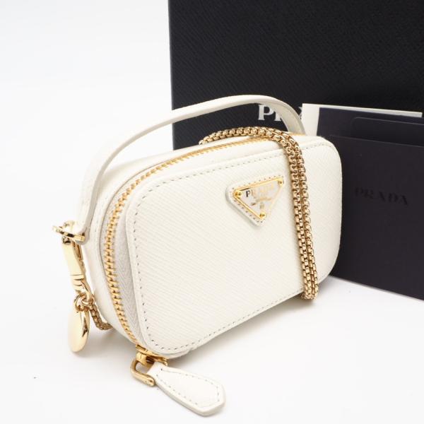 PRADA（プラダ） ☆3日以内返品可☆ 未使用 サフィアーノ