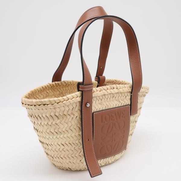 Kuri様購入予定　LOEWE かごバッグ ナチュラル（ヤシの葉&カーフ） LOEWE（ロエベ） ☆3日以内返品可☆ 美品 ヤシの葉&カーフ バスケット
