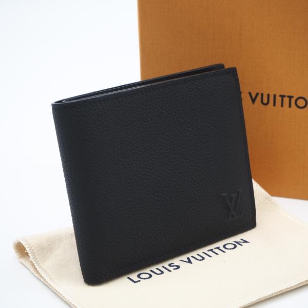 LOUIS VUITTON（ルイ・ヴィトン） ☆3日以内返品可☆ 極美品 LV