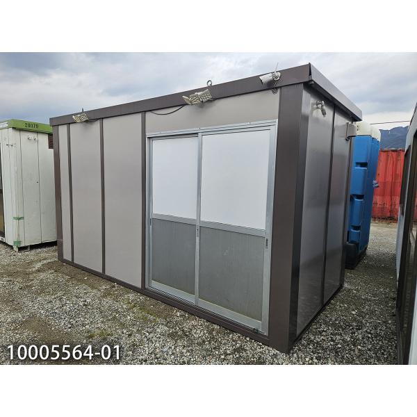 《奈良展示場》大阪・和歌山・三重・香川・徳島・愛知・岐阜・石川・福井・滋賀・京都・兵庫・岡山・広島小屋に住む スペース活用 ペットハウス DIY 趣味部屋 ミニマリスト タイニーハウス 休憩室 used prefab container