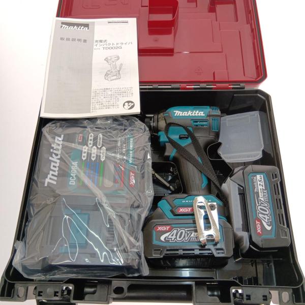 □□ MAKITA マキタ 充電式インパクトドライバ　40ｖ TD002GRDX ブルー 未使用に近い