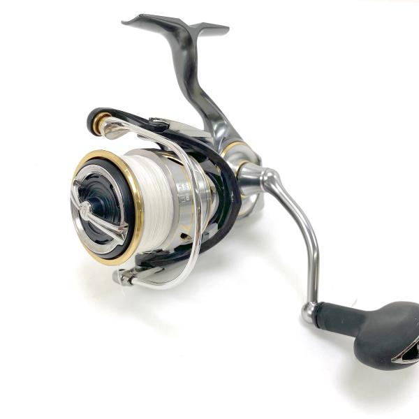 DAIWA ダイワ 20ルビアス LT3000 スピニングリール 276467 目立った傷