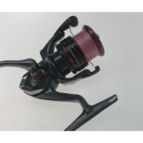 ○○ SHIMANO シマノ スピニングリール 04209 目立った傷や汚れなし
