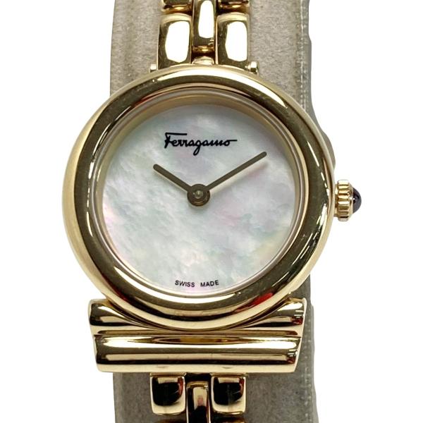 Salvatore Ferragamo サルヴァトーレフェラガモ ガンチーニ SFIK