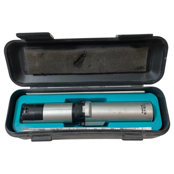 ЗЗNational ナショナル 赤色レーザー レーザー墨出し器 墨出し名人　ケース付 BTL1000 シルバー ЗЗ National ナショナル 赤色レーザー レーザー墨出し器 墨出し名人