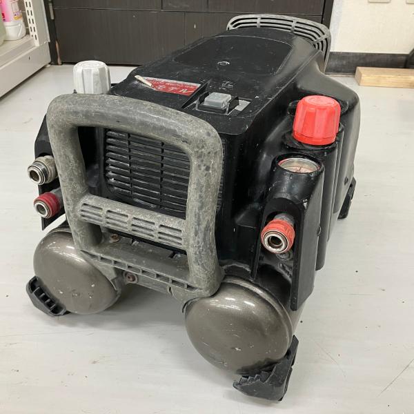 日立100Vハンディコンプレッサー ЗЗ HITACHI 日立 100v 9L 常圧2口 高圧1口 コンプレッサー EC1433H