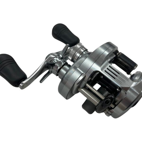 σσ SHIMANO シマノ 19カルカッタコンクエストDC 200 03978 やや