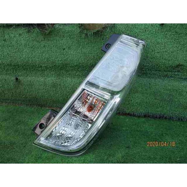 ニッサン デイズルークス テールランプ 右 R1 B21A 26550-6A02G