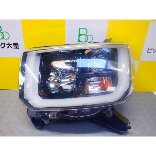 ダイハツ ウエイク　LA700S　左ヘッドランプ ダイハツ ウェイク LA700S 純正 ヘッドランプ 左 LED STANLEY