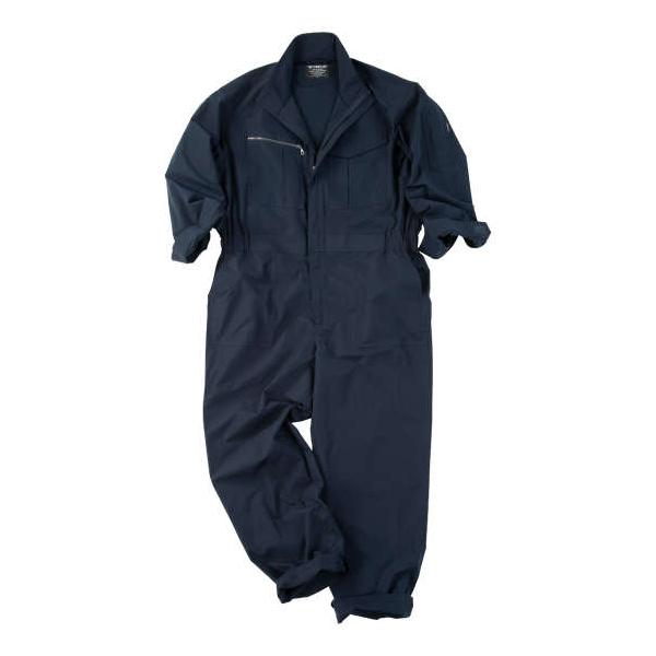 つなぎです。ポリエステル 100%サイズ　ウエスト　股下　わたり幅　ヒップ　胸囲　肩幅　袖丈　首周り3L　116　80　44　138　140　59　63　504L　126　80　47　148　150　62　63.5　515L　136　80　...