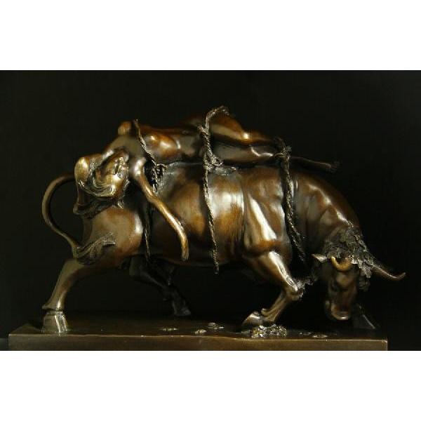 ブロンズ像少女と羊