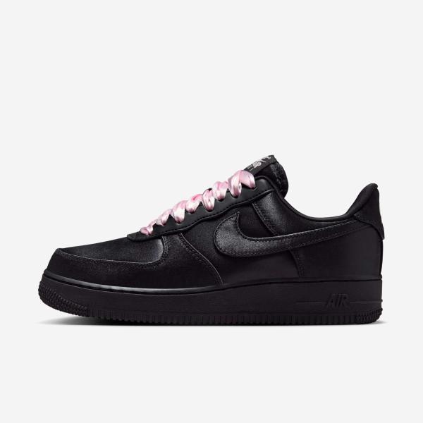 ナイキ エア フォース 1 ‘07 LV8 ブラック ピンクリボン エア フォース 1 [ナイキ] '07 LV8 ☆ NIKE Air Force '07 Black