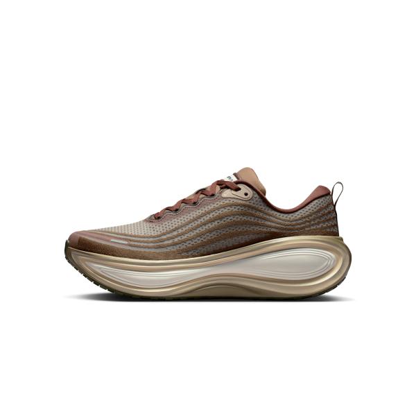 [ナイキ] ランニングシューズ ボメロ プラス ☆ Nike VOMERO PLUS ☆23~29cm ☆ IO4482-001「海外取寄せ」