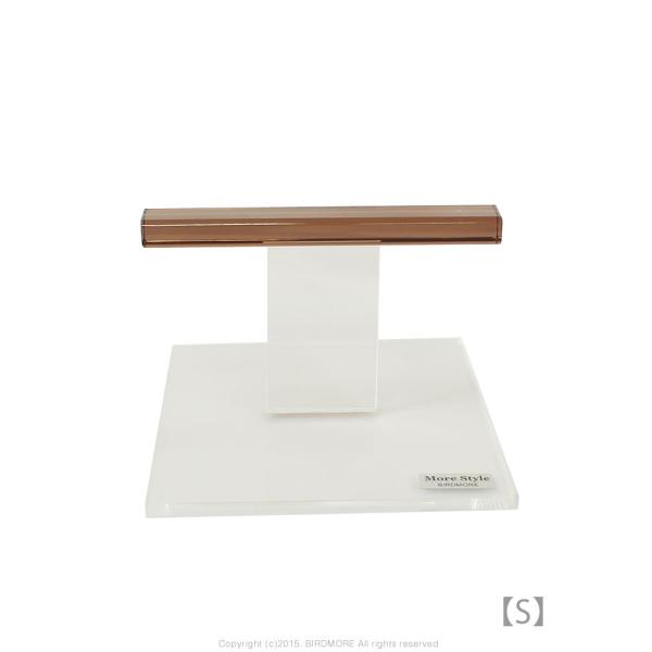 透明感が美しく衛生的なオールアクリル製止まり木スタンドです。もはや木ではない止まり木。アクリル製スタンド、その名も”止まリル”です。放鳥時のスタンドとしてはもちろん。“体重を計る”ことにも役立ちます。・鳥さんの体長に合わせ3サイズご用意して...