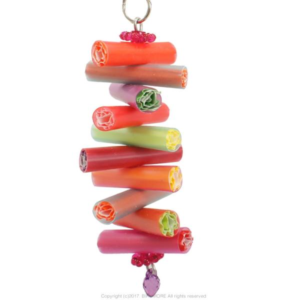 [Release date: March 3, 2017]ALOHA HEAVEN のおもちゃに使用されている金属パーツ（リング、チェーン、ベル等）は、全てステンレス製となっております。ケージの中に付けるだけで幸せな気分になりそうなカラフル...