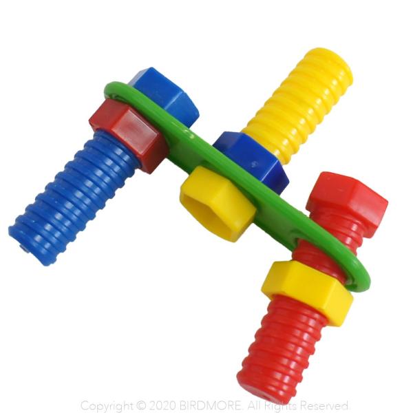ボルトとナットのついたハンドトイです。メーカー/SBCサイズ/高さ約4.2ｃｍ×幅約8ｃｍ 適用鳥種/中-大型鳥型番/SB1081入り数/1個カラー/このメーカーの商品は入荷ごとにパーツカラーが異なる場合がございます。写真と違うカラーの物が...