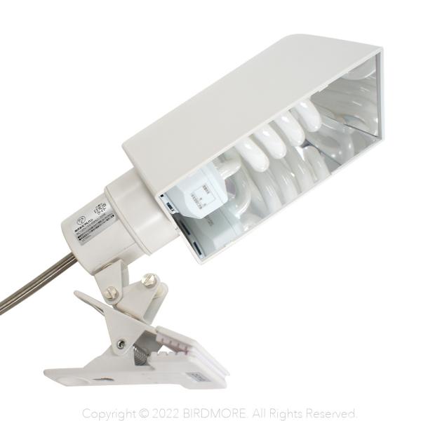 [Release date: March 1, 2022]太陽光不足をライトで解消！健康維持に必要なUVA/UVBを照射！小鳥に必要な紫外線(UV)を照射し、日光浴不足を補うライト。小鳥にやさしい弱UVライトを採用。すぐに室内日光浴を始めら...
