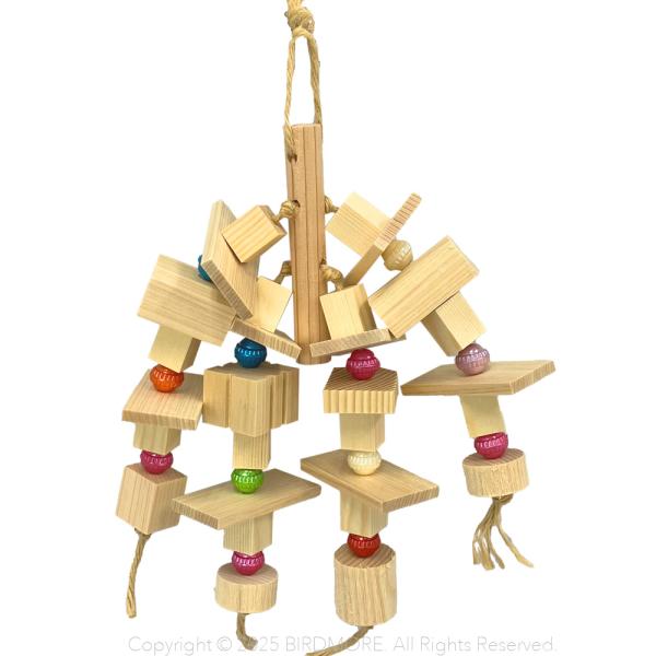 [Release date: July 4, 2025]木のパーツをふんだんに使用した、破壊系の鳥さんのためのおもちゃです。パーツの材質は、ヒノキ・杉・赤松をランダムに使用しています。メーカー/ALOHA HEAVENサイズ/高さ約28cm...