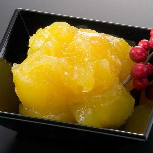 黄金の塊を意味し、生涯繁盛、金運をもたらす縁起の良い福食。黄色いいもあんの中に栗がゴロリ、男性も虜にしてしまう、甘さ抑えたきんとんです。毎年この栗きんとんだけ買いにお越しになる方も多数な、おせちの人気者。気付いたら食べ過ぎてた！なんてことの...