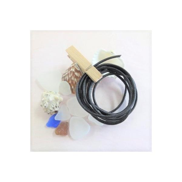 コットンコード　黒（薄ワックス）2ｍｍ　90ｃｍ　/　ネックレス　ペンダント　レジン材料　巾着袋　綿紐　ハンドメイド　手芸幅2ｍｍ　長さ0.9ｍネックレス紐や巾着紐等の手芸に！綿素材の紐　ロウビキ(蝋引きひも）軽めのワックス加工がしてあり紐...