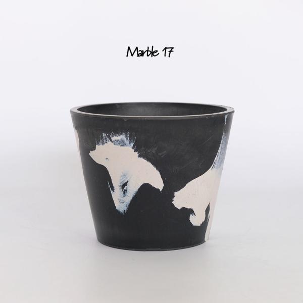 さぼてんやユーフォルビアといった植物や大人気のコーデックスにもぴったりです！樹脂製で頑丈、軽量の植木鉢です。スタンダードタイプです。-----------------------------------------------●商品名: マ...