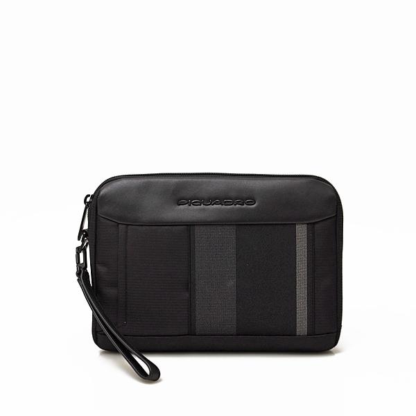 ピクアドロ PIQUADRO 軽量 クラッチバッグ セカンドバッグ タブレット