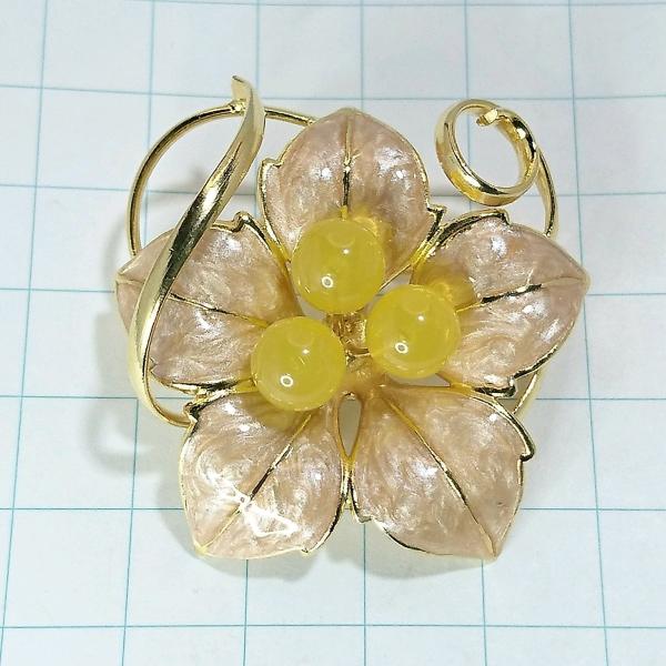 送料無料)ビンテージ☆イエロー玉 お花モチーフ☆アンティークブローチ