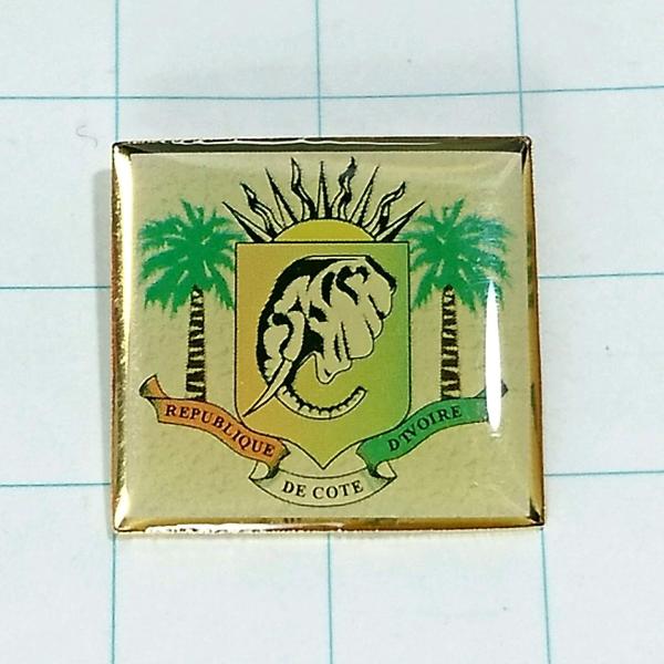 モナコ　ピンバッジ パビリオン 超レア」万博モナコピンバッジ - メルカリ