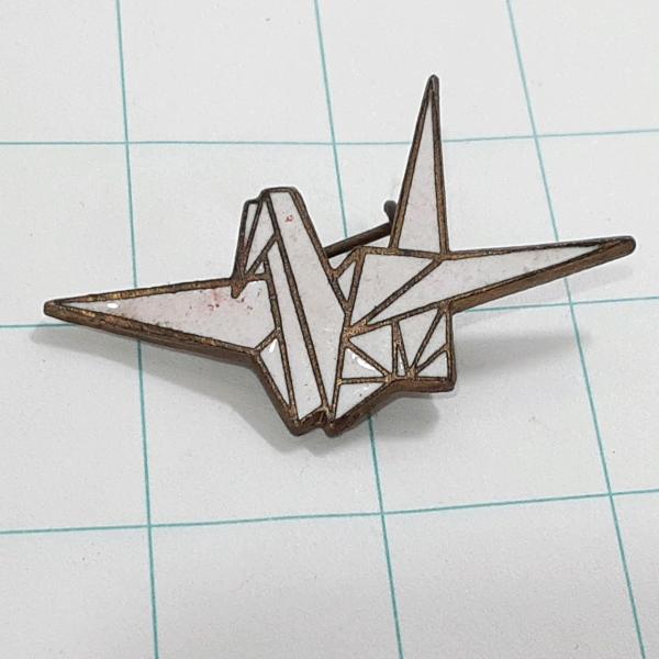 送料無料)折り鶴 ピンバッジ PINS ピンズ A31649 : ビンテージ