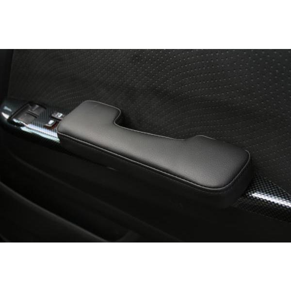 車 H*a様 200系 ハイエース アームレスト レザー仕様 黒 左右 4個セット
