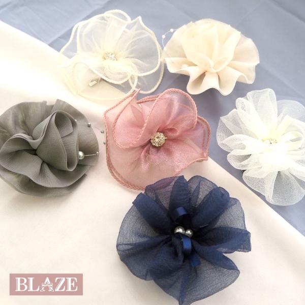 BLAZE コサージュ シフォン フラワー 直径9cm キュート ブローチ 卒業