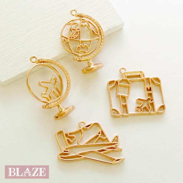 レジン　パーツ　チャームセット 約130個 BLAZE 空枠 トラベル 飛行機 レジン カン付き チャーム 金属 メタル