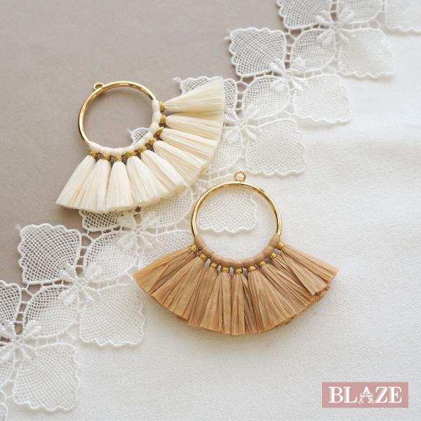 BLAZE ラタン 風 パーツ カン付き タッセル ゴールド チャーム