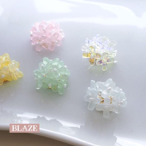 プードルカボションとflowerパーツのイヤリング blaze-japan_parts-190002