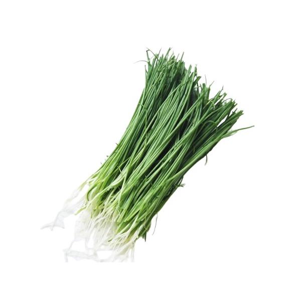 朝・市場に出荷された新鮮な野菜・果物 をその日の夕方に発送致します！（水・日を除く） 芽ねぎとは発芽してから間もない、長さ6〜10cmくらいの細いねぎのことです。直径が1mm程度と細くてソフトな歯触りが特徴。少し辛みがあり、香りがよくてさわ...