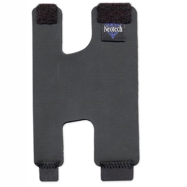 【商品概要】長時間にわたる演奏をする際に、手の汗や皮脂、湿気から楽器を守ります。装着面に滑り止めがあるので楽器にぴったりとフィットし、取り外しも簡単なので楽器のお手入れも楽にできます。洗濯をする際は、中性洗剤を使用し平らにして乾燥させてくだ...