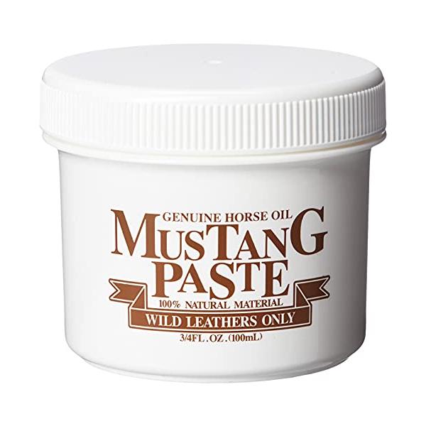 【商品概要】【素材】馬油100％【商品説明】ベタベタせずに使え、浸透力も高いオイルです厚みのあるハードなレザーであっても、革内部へしっかりと油分補給できる高級の保革油です動物性オイルではもっとも浸透力のある天然の高級ホースオイルをレザーメン...